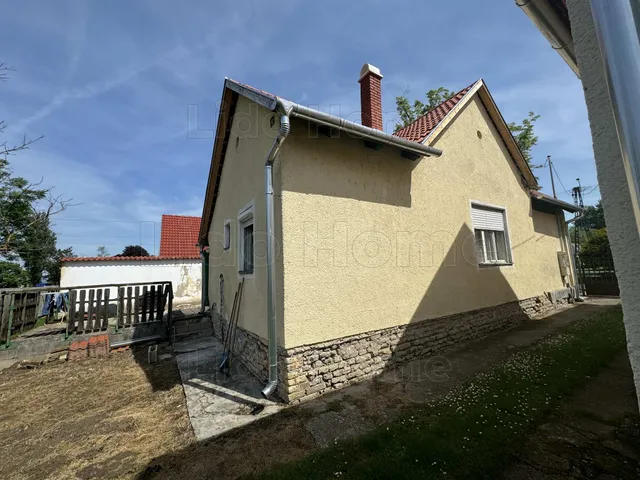 Eladó ház Balatonberény 74 nm