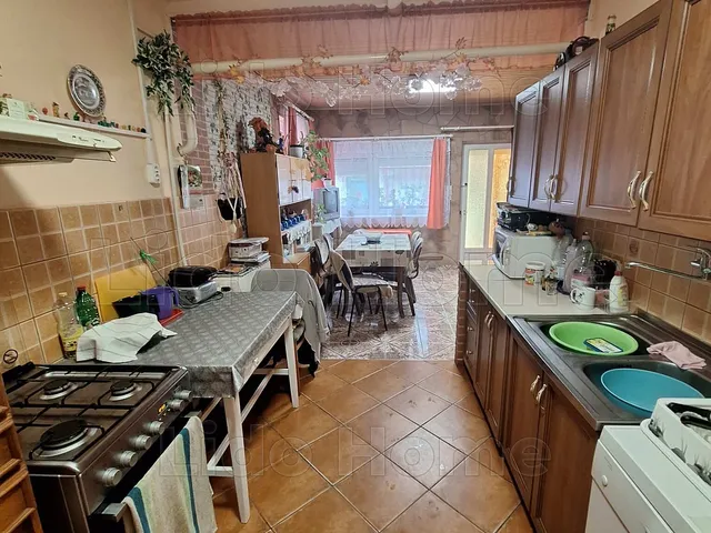 Eladó ház Bodrog 120 nm