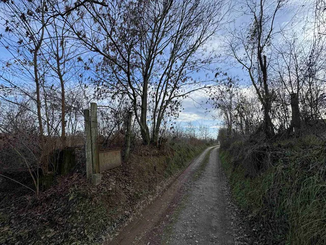 Eladó mezőgazdasági ingatlan Kaposvár, Ivánfahegy 1101 nm