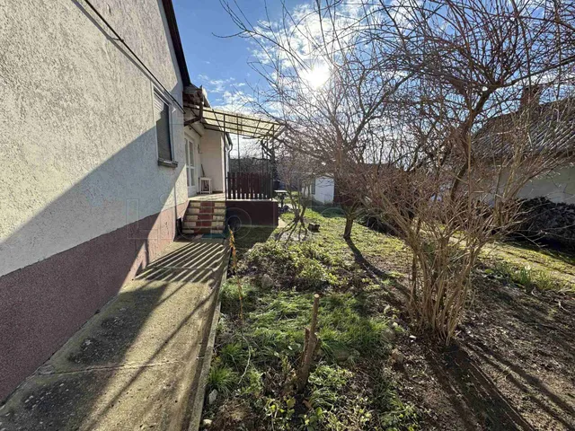 Eladó ház Kaposvár 79 nm