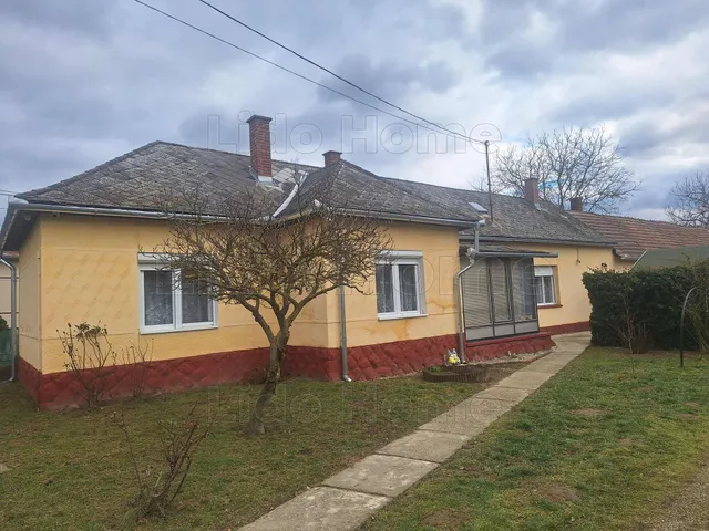 Eladó ház Kutas 120 nm