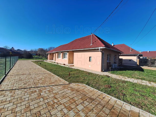 Eladó ház Nagyszokoly 99 nm