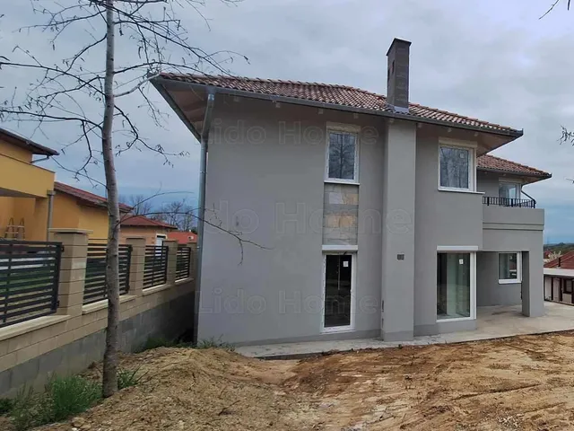 Eladó ház Kaposvár, Rómahegy 384 nm