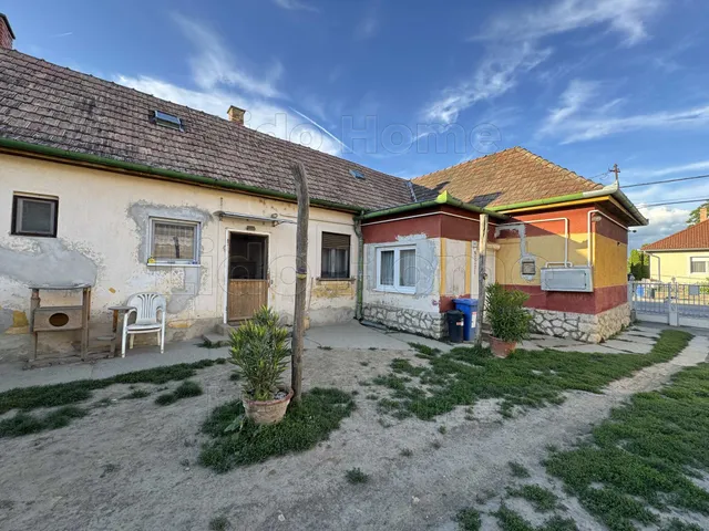Eladó ház Kaposvár, Kaposfüred 95 nm