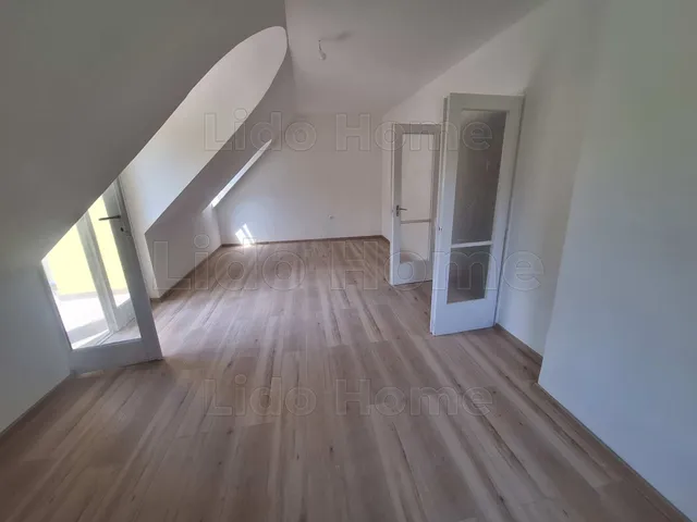 Eladó ház Kaposvár 200 nm