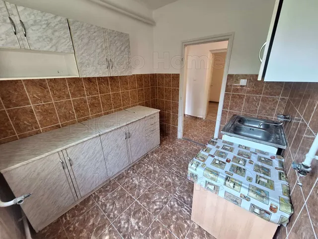 Eladó ház Kaposvár, Várdomb 200 nm