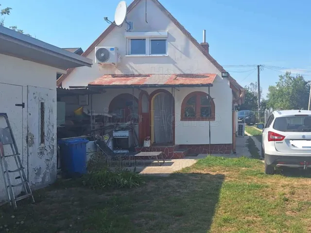 Eladó üdülő és hétvégi ház Kaposvár, Toponár 40 nm