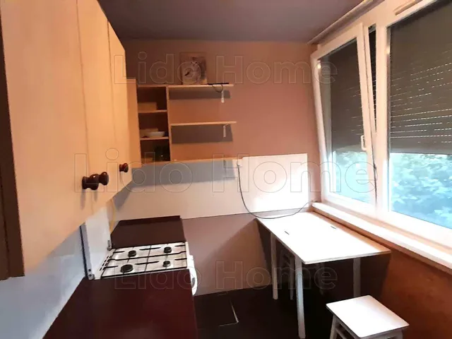 Eladó lakás Kaposvár, Kinizsi-lakótelep 58 nm