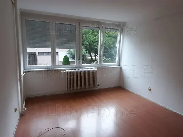 Eladó lakás Kaposvár, Kinizsi-lakótelep 58 nm