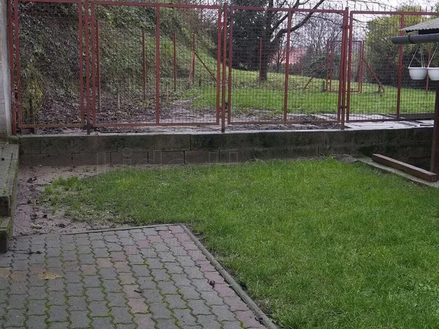 Eladó ház Kaposvár, Keleti városrész 100 nm