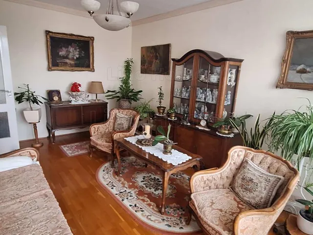 Eladó lakás Kaposvár, Béke-Füredi lakótelep 68 nm