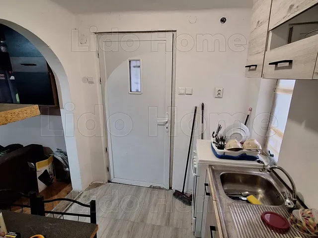 Eladó mezőgazdasági ingatlan Juta 30 nm