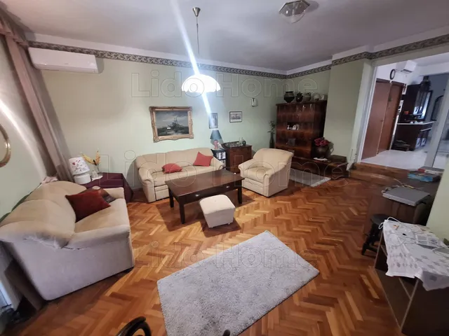 Eladó ház Kaposvár, Kaposfüred 270 nm