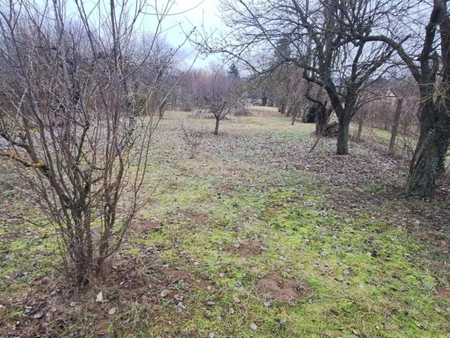 Eladó telek Kaposvár 20 nm