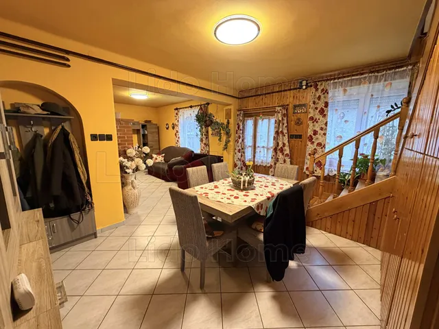 Eladó ház Kaposvár, Kaposfüred 162 nm