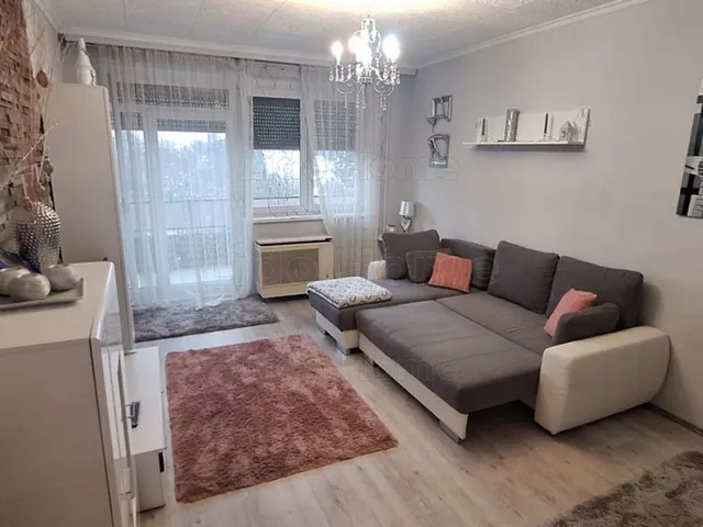 Eladó lakás Kaposvár, Északnyugati városrész 52 nm