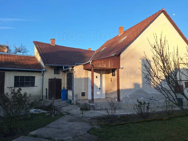 Eladó ház Kaposvár 83 nm