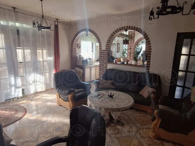 Eladó ház Kaposvár, Toponár 207 nm