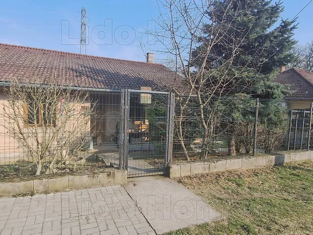 Eladó ház Kaposvár, Tüskevár 85 nm