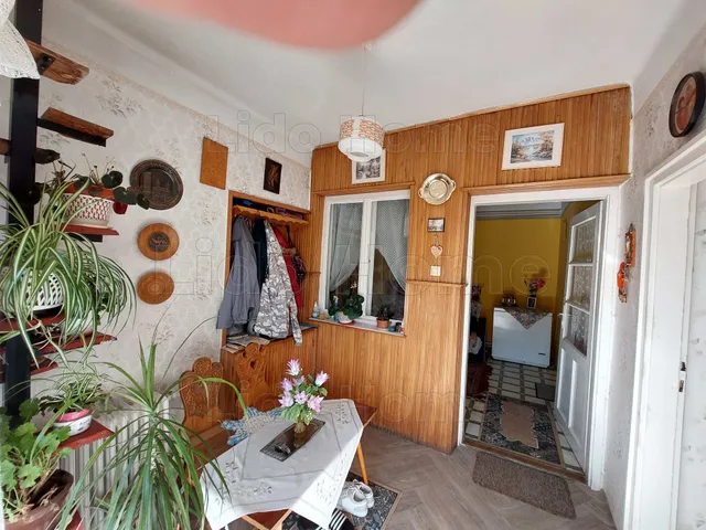 Eladó ház Kaposvár, Cser 87 nm