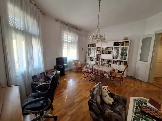 Eladó lakás Kaposvár, Belváros 124 nm