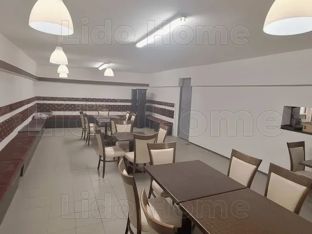 Eladó kereskedelmi és ipari ingatlan Kaposvár, Belváros 170 nm