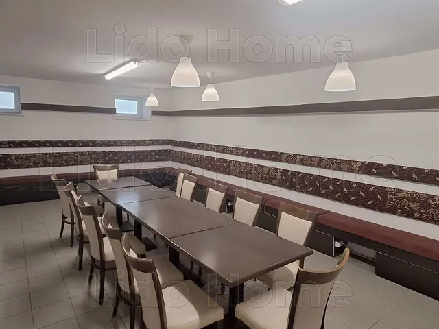 Kiadó kereskedelmi és ipari ingatlan Kaposvár, Belváros 170 nm