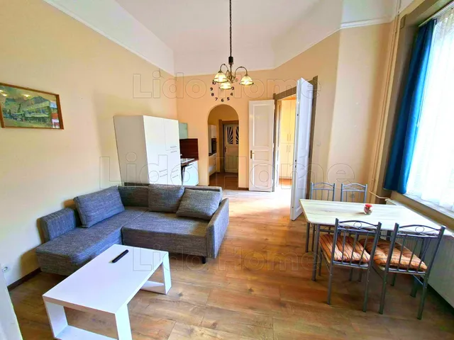 Eladó lakás Kaposvár, Belváros 129 nm