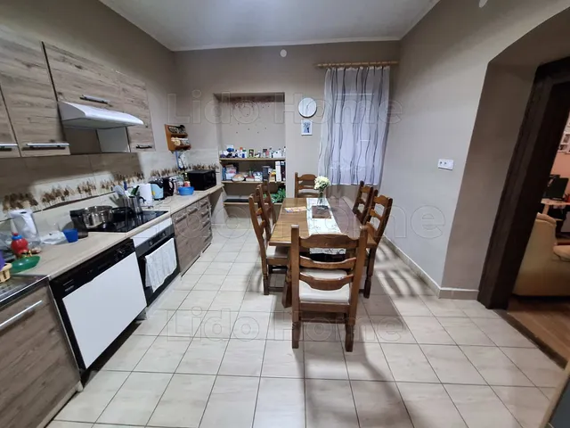 Eladó ház Lengyeltóti 98 nm