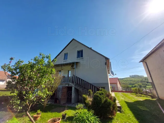 Eladó ház Sántos 90 nm