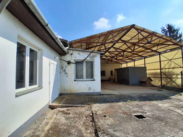 Eladó kereskedelmi és ipari ingatlan Somogyszil 550 nm