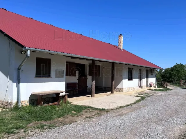 Eladó ház Zselickislak 90 nm
