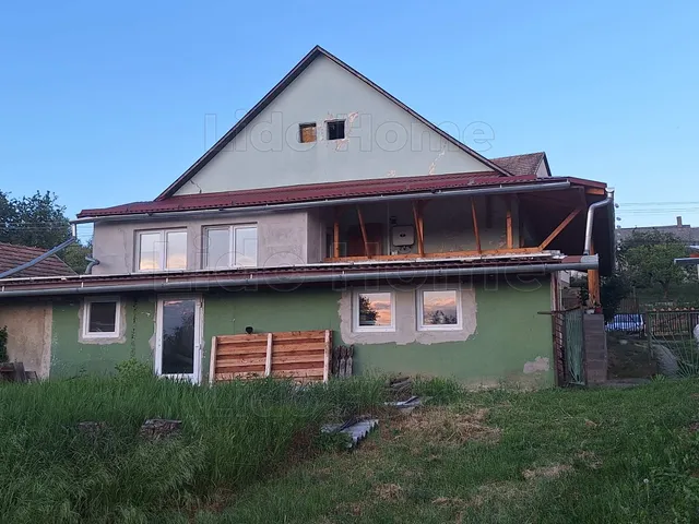 Eladó ház Igal 110 nm