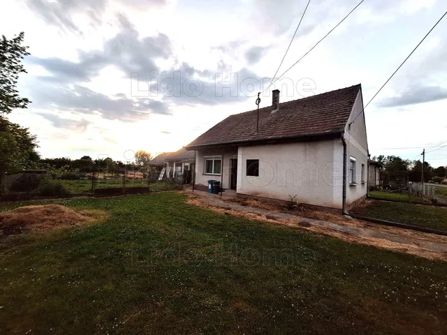 Eladó ház Kutas 85 nm