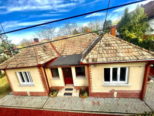 Eladó ház Kaposvár, Donner 90 nm