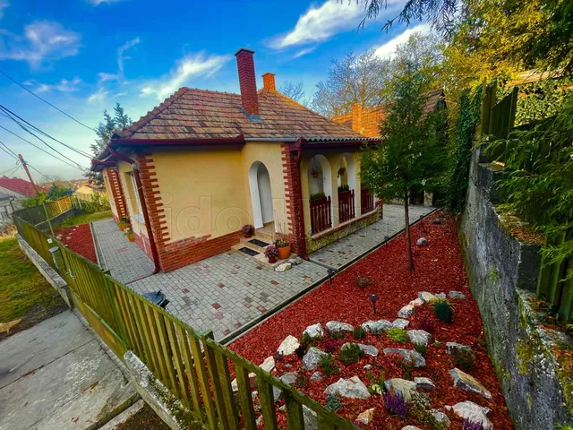 Eladó ház Kaposvár, Donner 90 nm
