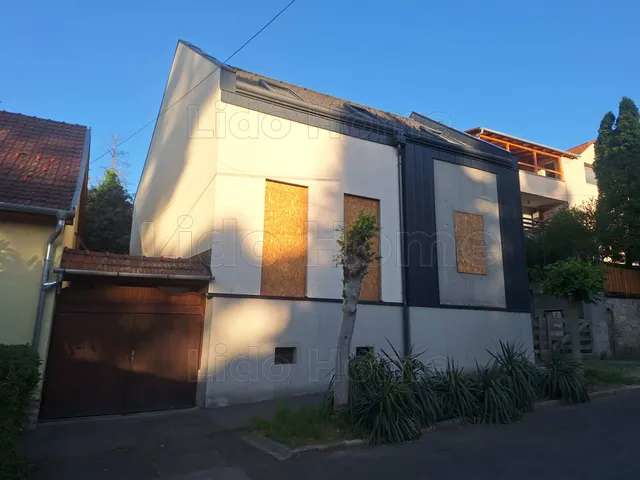 Eladó ház Kaposvár, Donner 110 nm