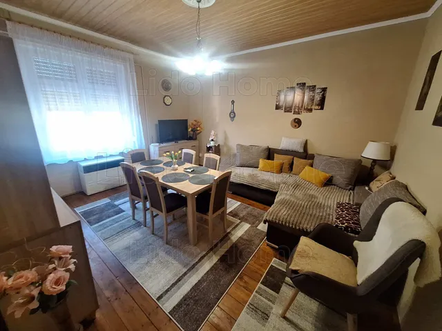Eladó ház Igal 82 nm