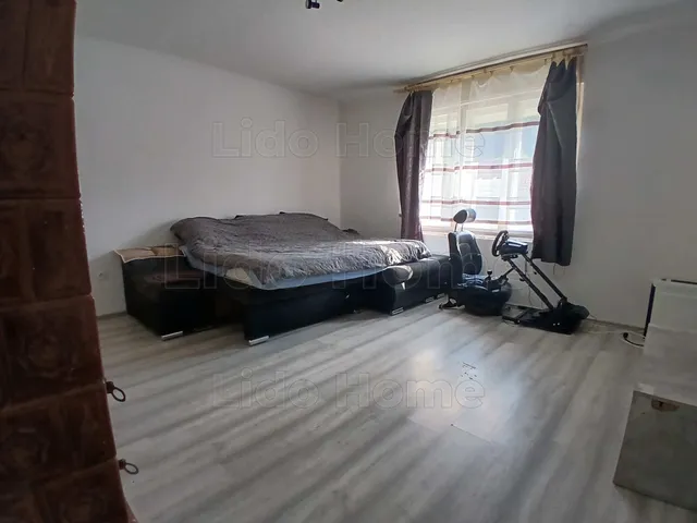 Eladó ház Cserénfa 76 nm