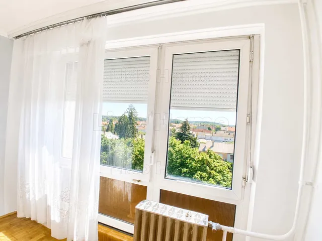 Eladó lakás Kaposvár, Béke-Füredi lakótelep 43 nm