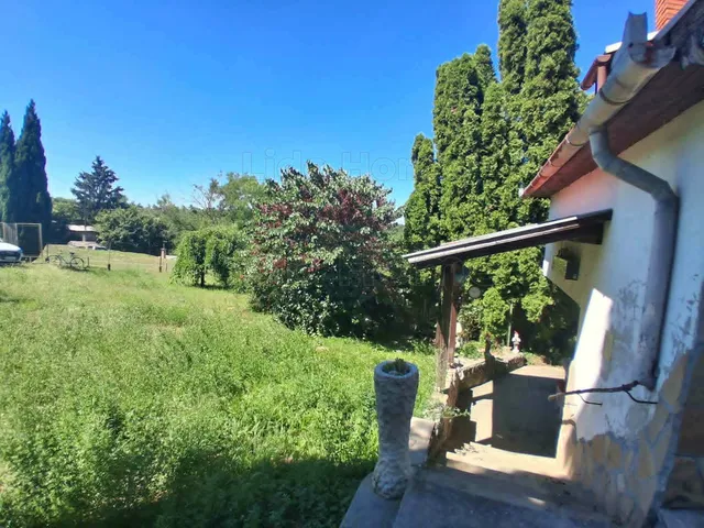 Eladó mezőgazdasági ingatlan Kaposvár, Várdomb 30 nm