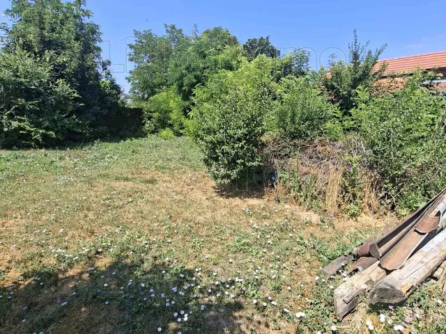 Eladó telek Dombóvár 621 nm