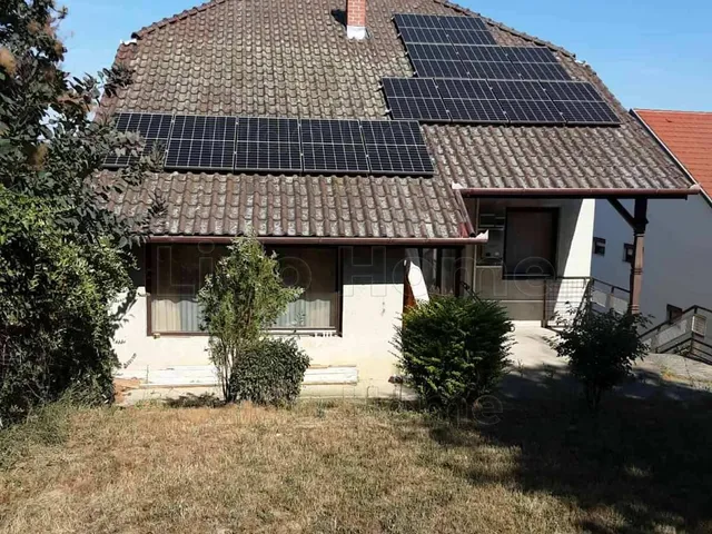 Eladó ház Kaposvár, Cser 155 nm