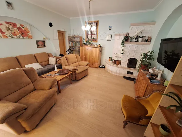 Eladó ház Kaposvár, Donner 184 nm