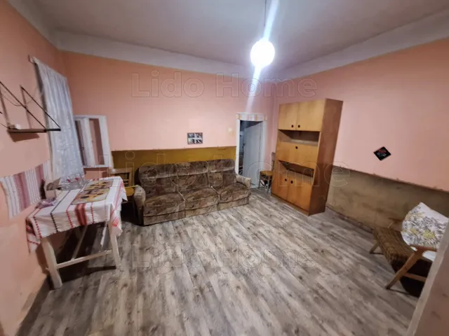 Eladó ház Magyaratád 60 nm