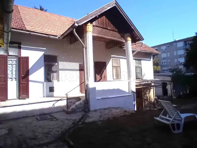 Eladó ház Kaposvár, Belváros 180 nm