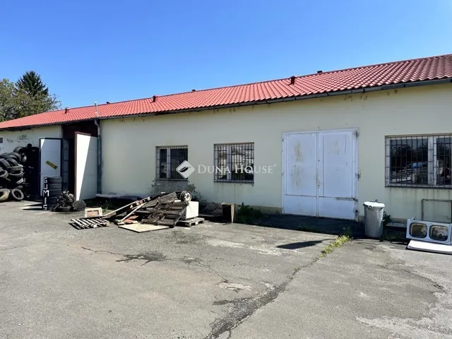 Eladó kereskedelmi és ipari ingatlan Letenye 345 nm