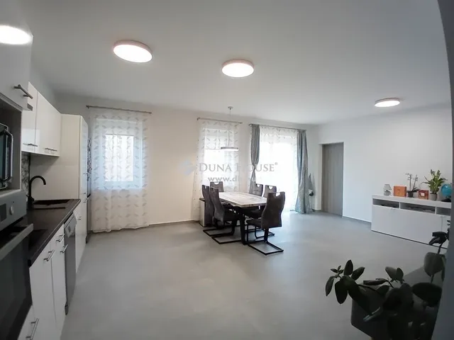 Eladó lakás Nagyszentjános 66 nm