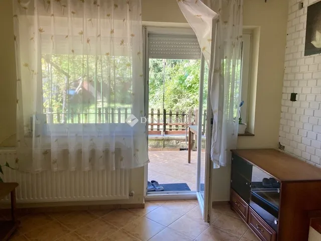 Eladó ház Győr, Szabadhegy 100 nm