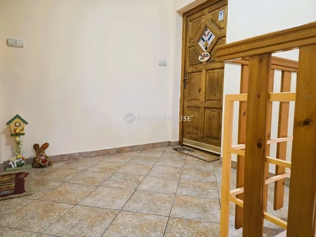 Eladó lakás Győr 74 nm